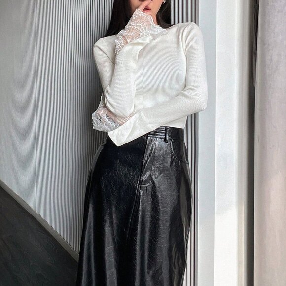 White Casual Women's Lace Patchwork Fitted Pullover Sweater - Picture 3 of 5